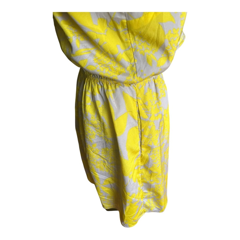 Express Yellow & Beige Floral Ruffle Dress – Size M - Picture 4 of 8